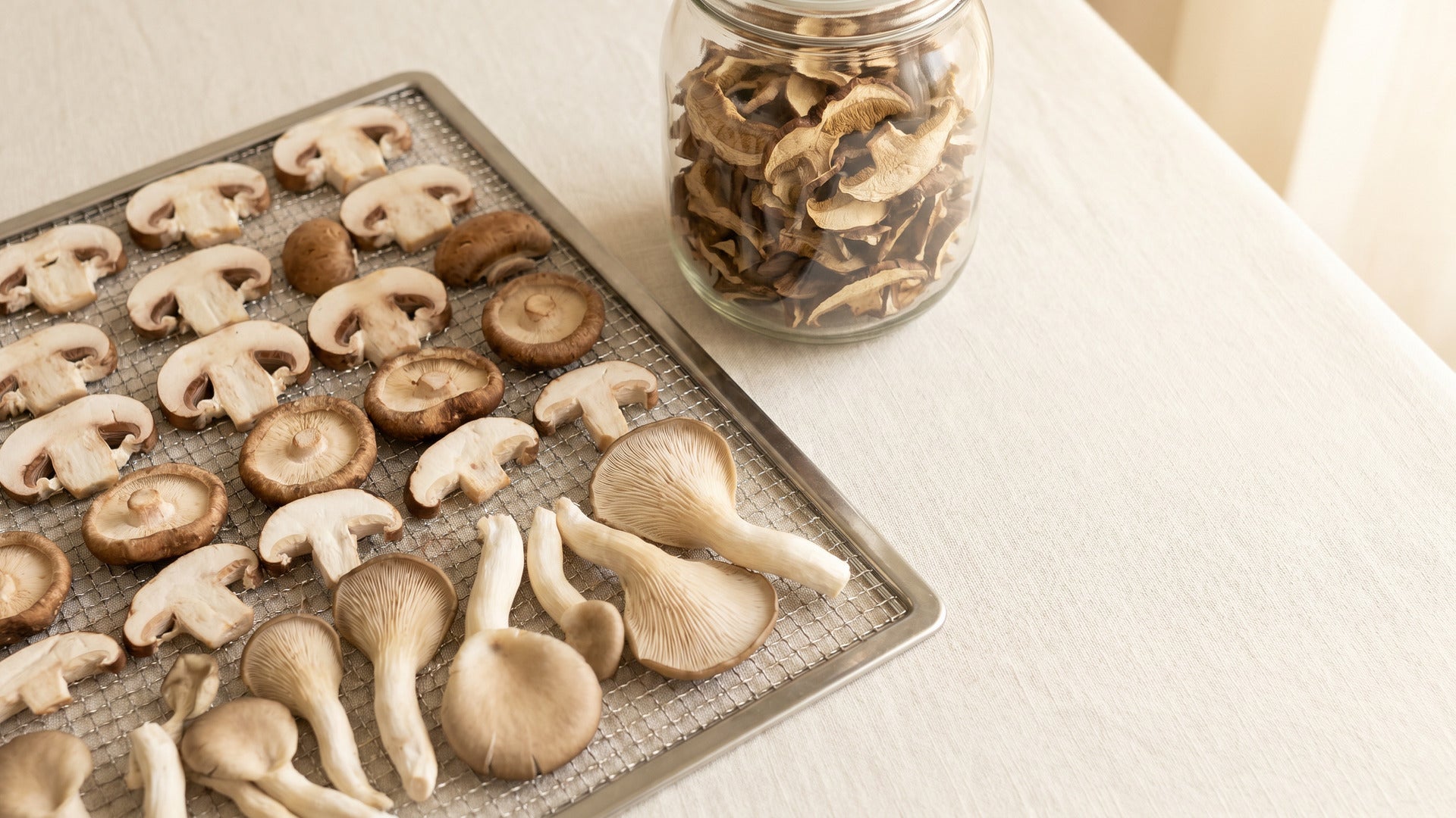 how to dehydrate mushrooms